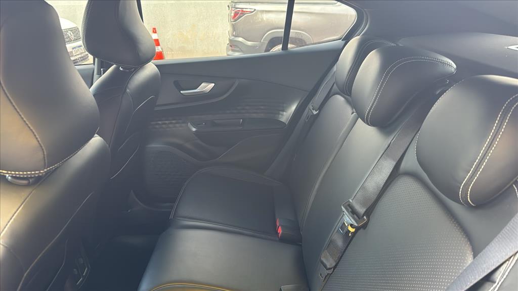 FASTBACK 1.0 TURBO 200 HYBRID AUDACE CVT7