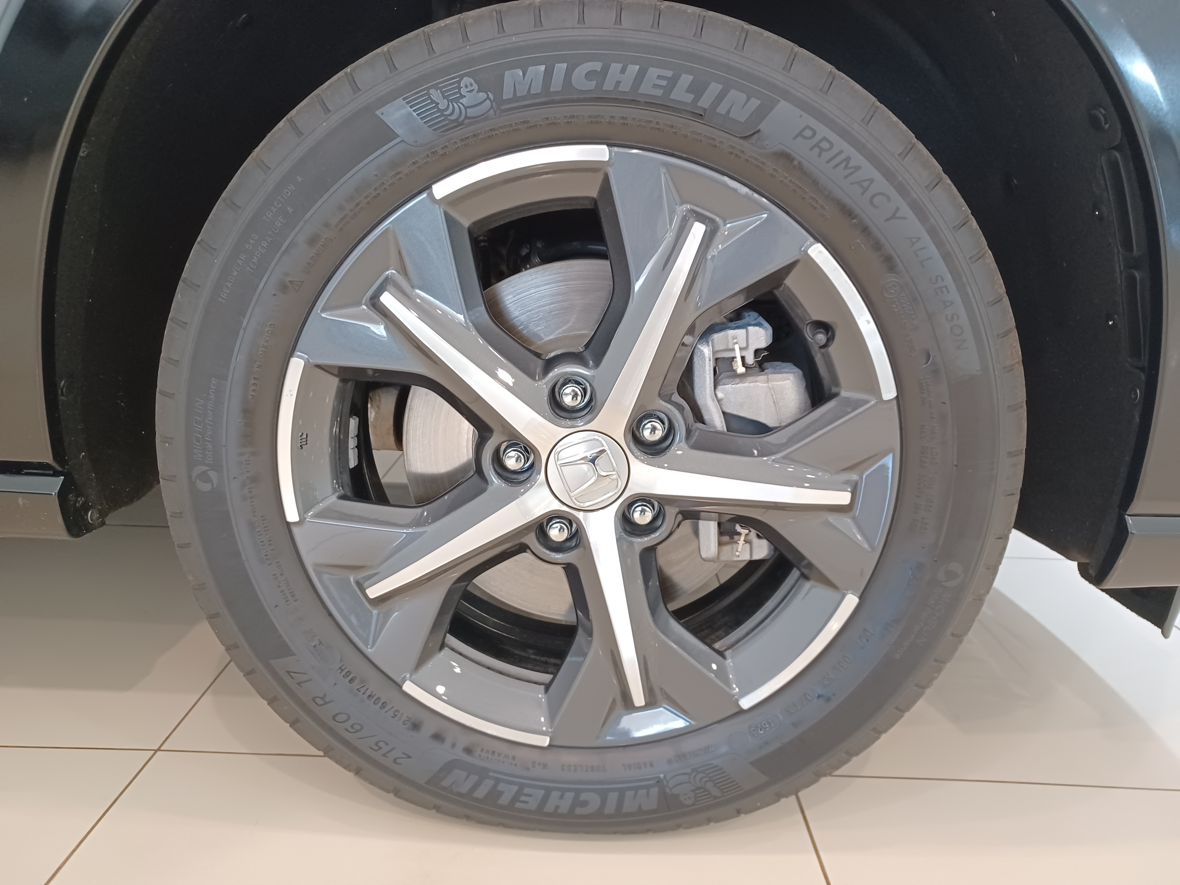 Honda-ZR-V-2.0 i-VTEC GASOLINA TOURING CVT