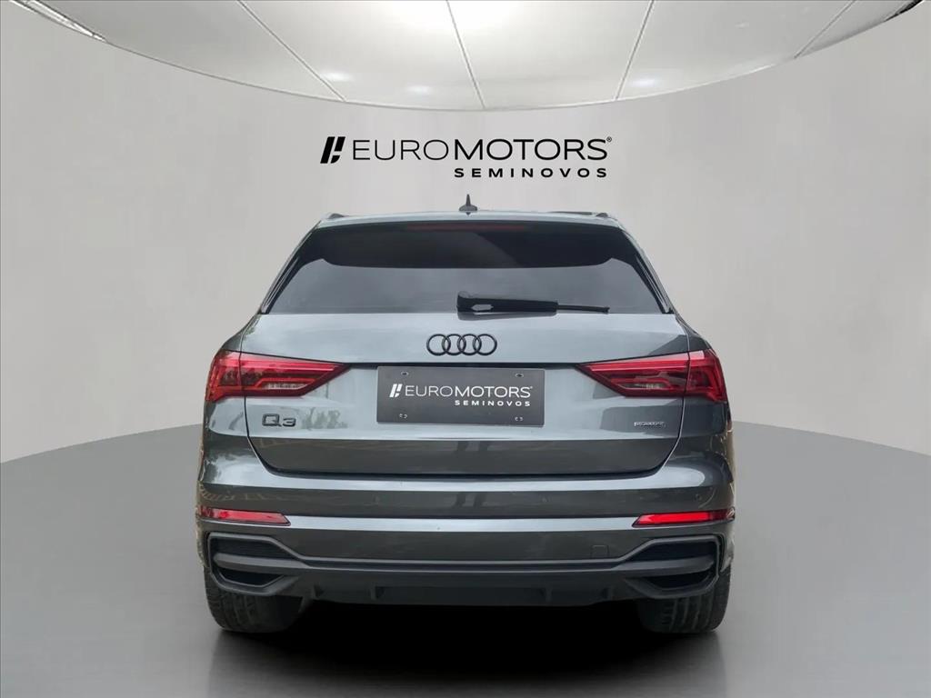 Audi-Q3-2.0 40 TFSI GASOLINA PERFORMANCE BLACK QUATTRO TIPTRONIC