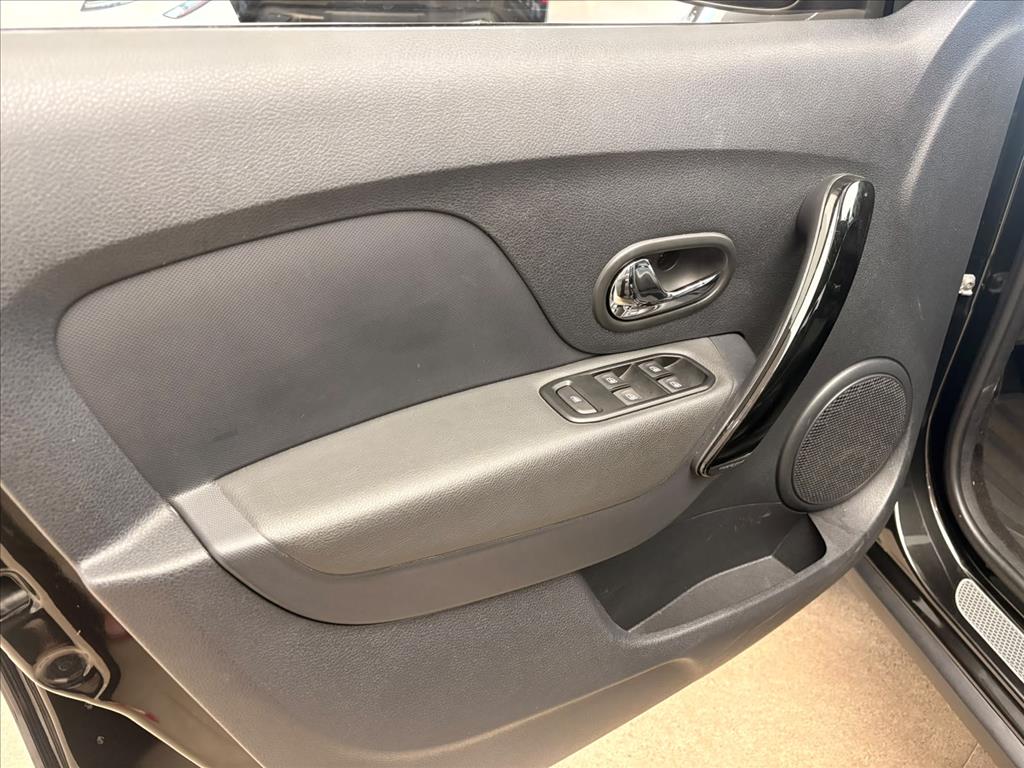SANDERO 1.0 12V SCE FLEX S EDITION MANUAL11