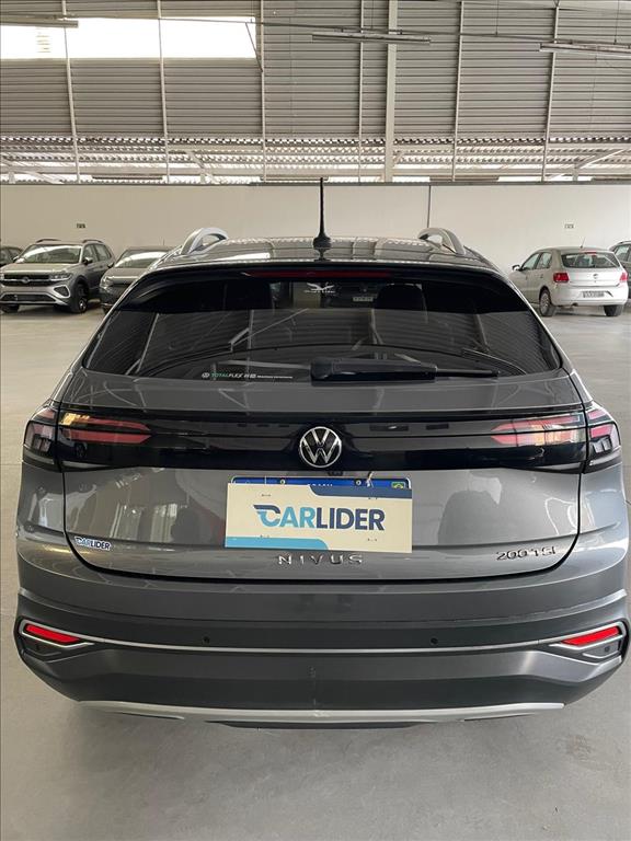 NIVUS 1.0 200 TSI TOTAL FLEX HIGHLINE AUTOMÁTICO3