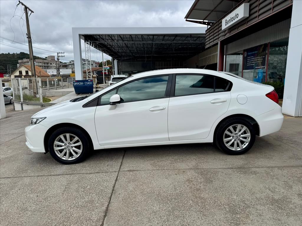 CIVIC 1.8 LXS 16V FLEX 4P AUTOMÁTICO5