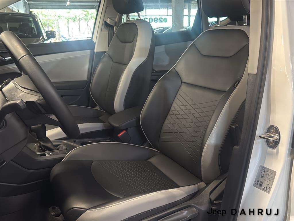 TAOS 1.4 250 TSI TOTAL FLEX COMFORTLINE AUTOMÁTICO8