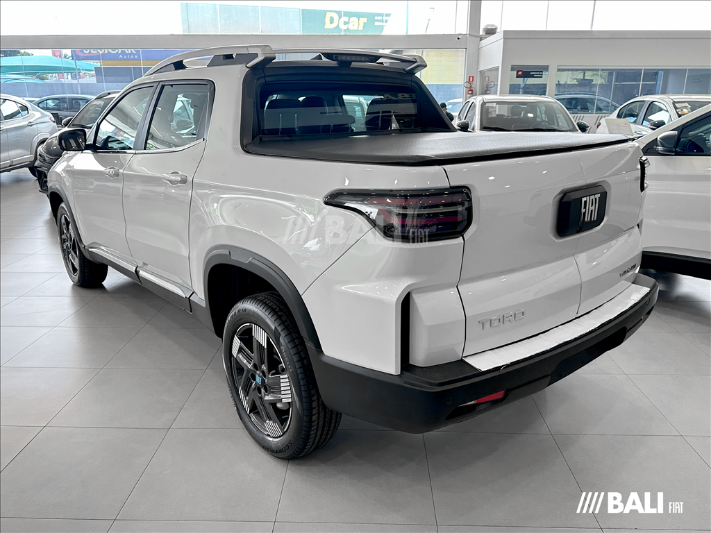 TORO 1.3 TURBO 270 FLEX VOLCANO AT64