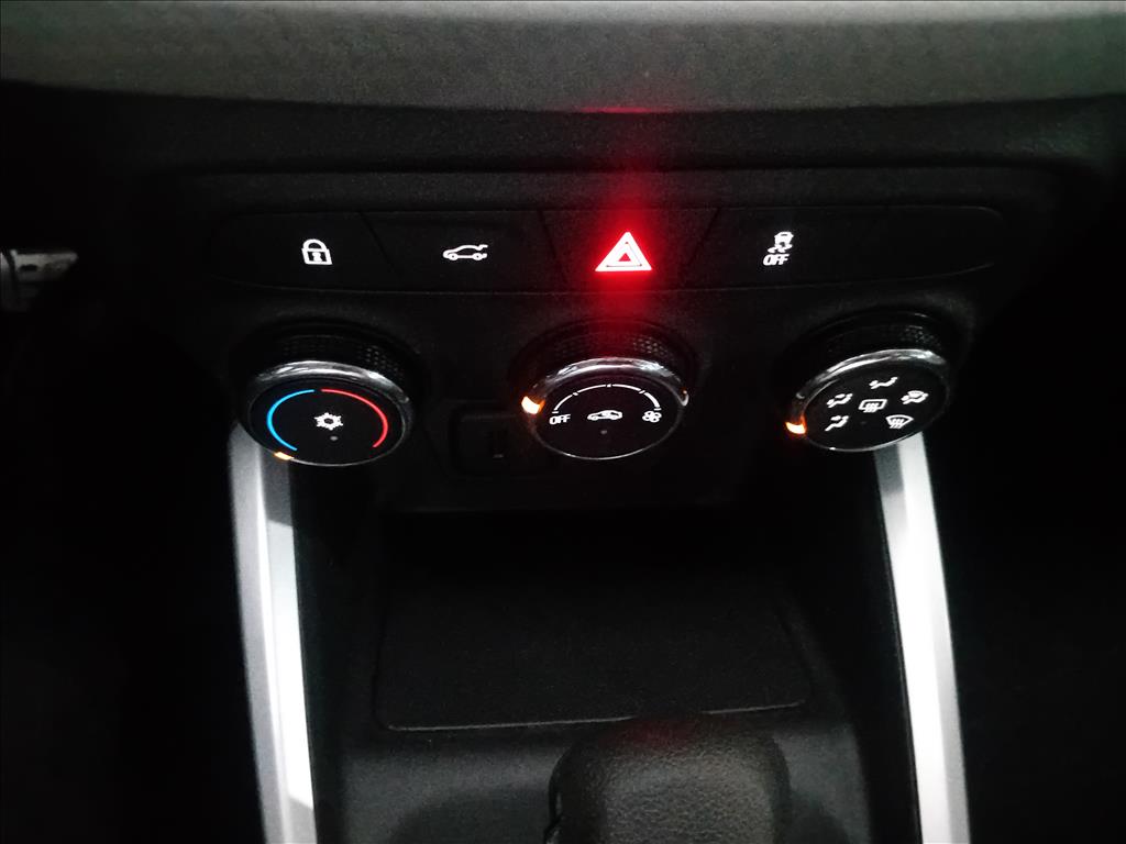 ONIX PLUS 1.0 TURBO FLEX PREMIER AUTOMÁTICO