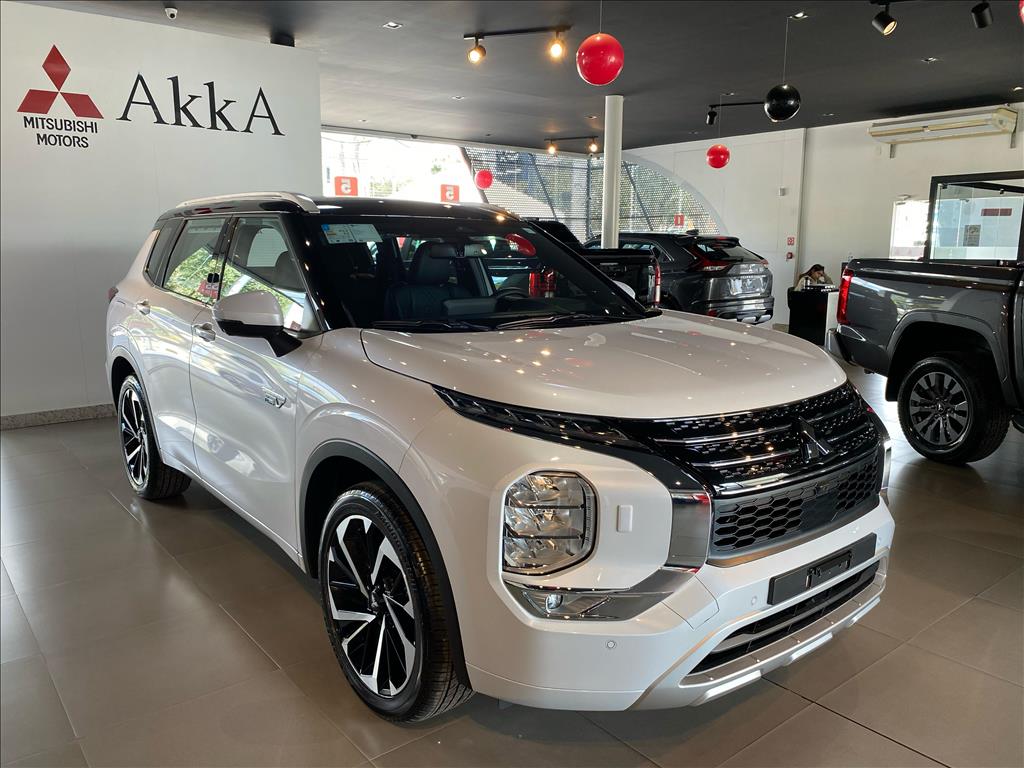 Mitsubishi-OUTLANDER-2.4 PHEV SIGNATURE S-AWC DHT