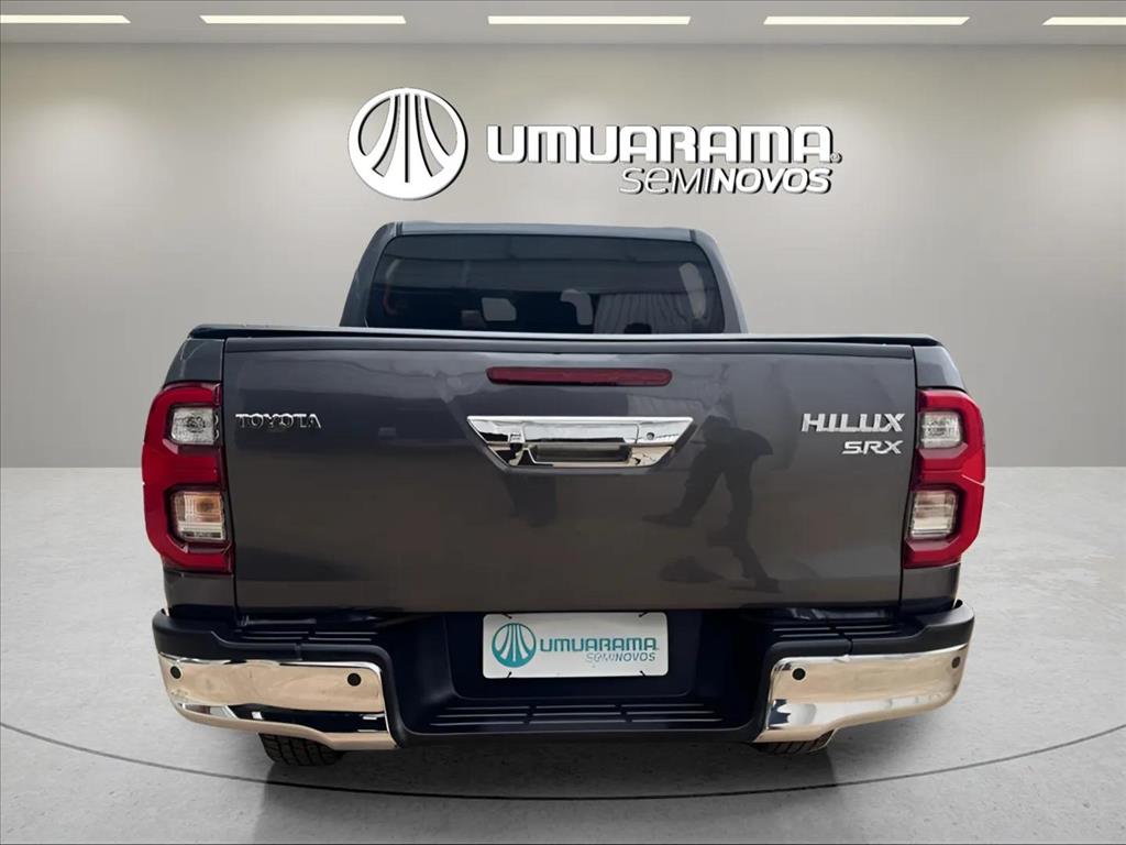 HILUX 2.8 D-4D TURBO DIESEL CD SRX 4X4 AUTOMÁTICO5