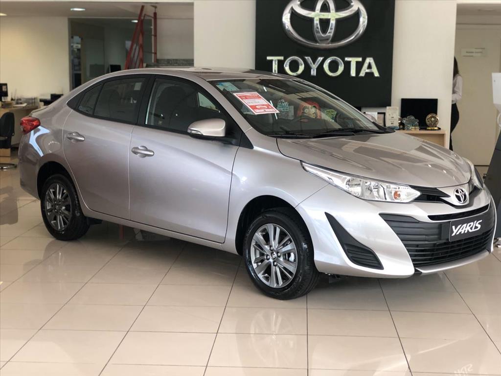 YARIS 1.5 16V FLEX XL PLUS CONNECT MULTIDRIVE YARIS 1.5 16V FLEX XL PLUS CONNECT MULTIDRIVE