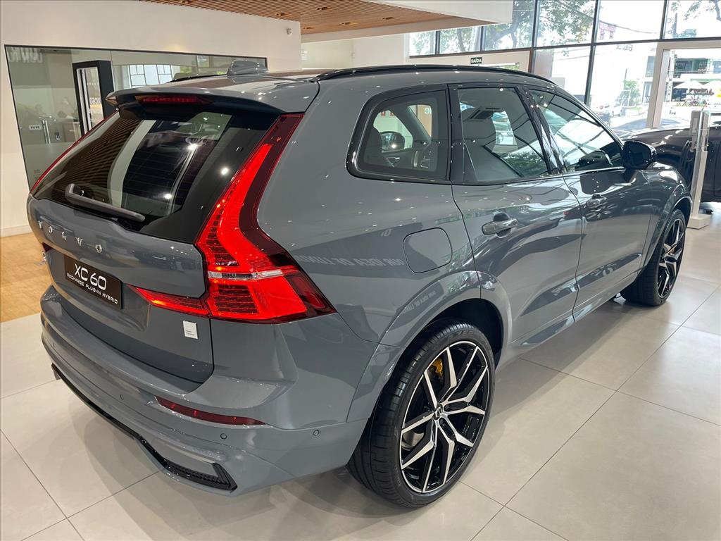 XC60 2.0 T8 RECHARGE POLESTAR ENGINEERED AWD GEARTRONIC2