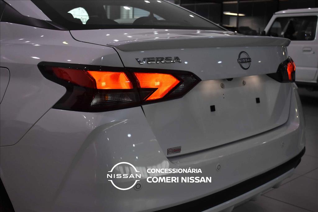 VERSA 1.6 16V FLEX EXCLUSIVE XTRONIC12