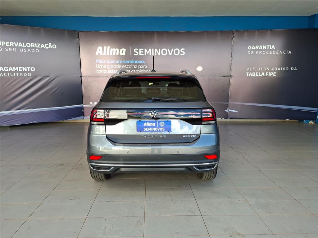 T-CROSS 1.4 250 TSI TOTAL FLEX HIGHLINE AUTOMÁTICO5
