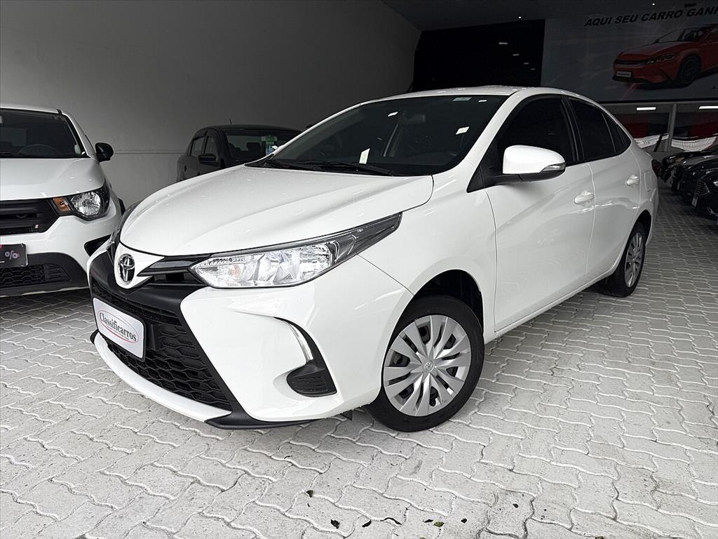 Toyota Yaris - 1.5 16V FLEX SEDAN XL MULTIDRIVE
