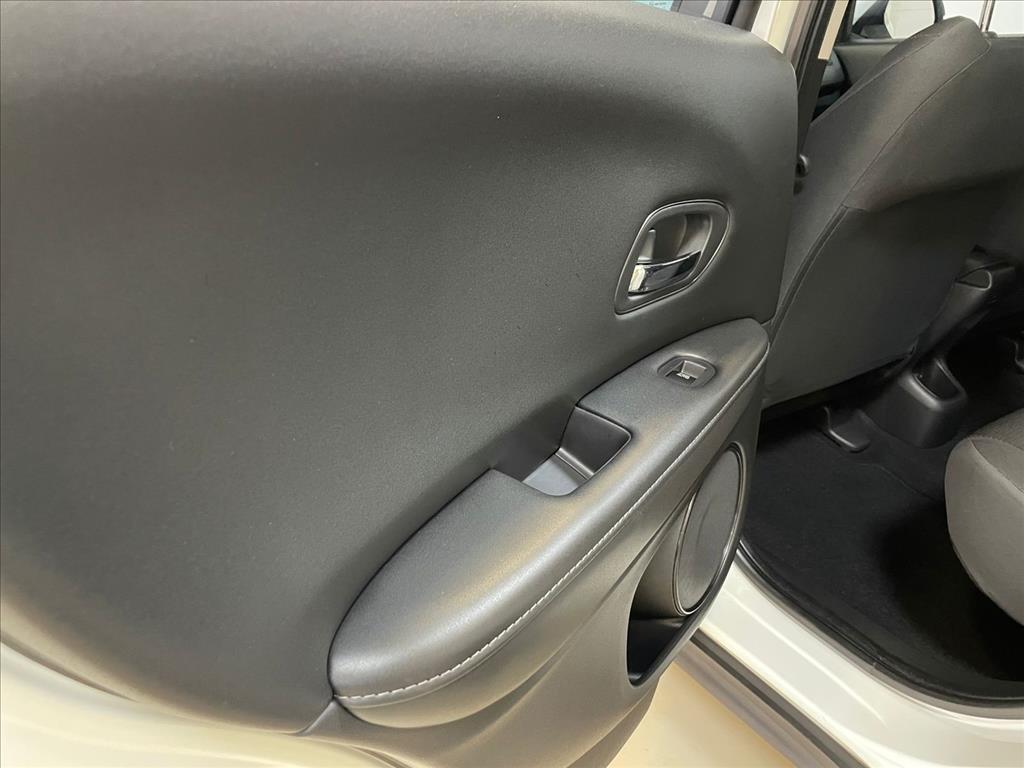 Honda-HR-V-1.8 16V FLEX LX 4P AUTOMÁTICO