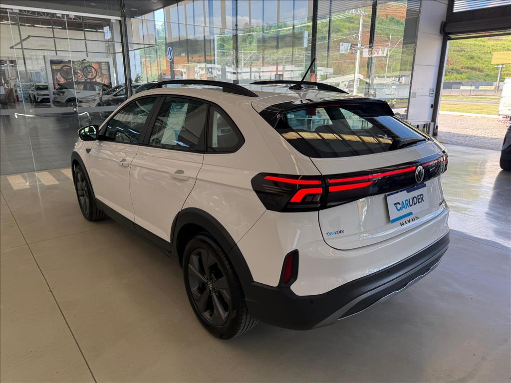 NIVUS 1.0 200 TSI TOTAL FLEX COMFORTLINE AUTOMÁTICO4