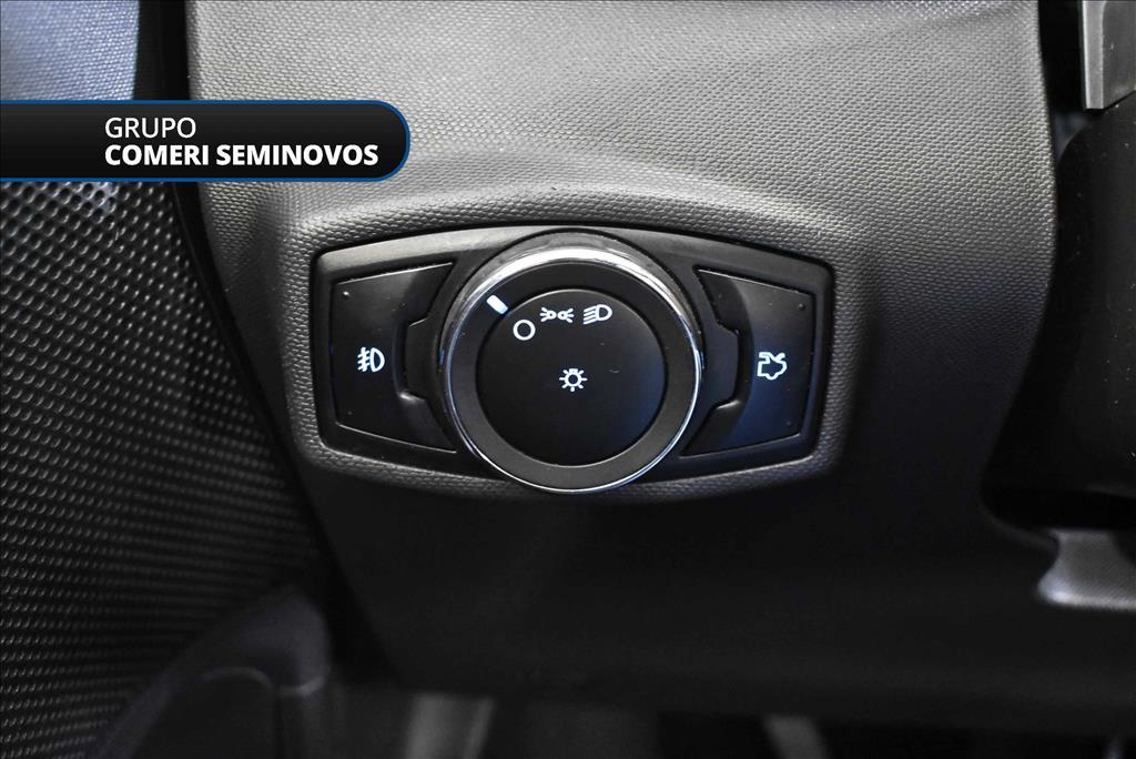 KA 1.0 TI-VCT FLEX SE SEDAN MANUAL14 KA 1.0 TI-VCT FLEX SE SEDAN MANUAL14