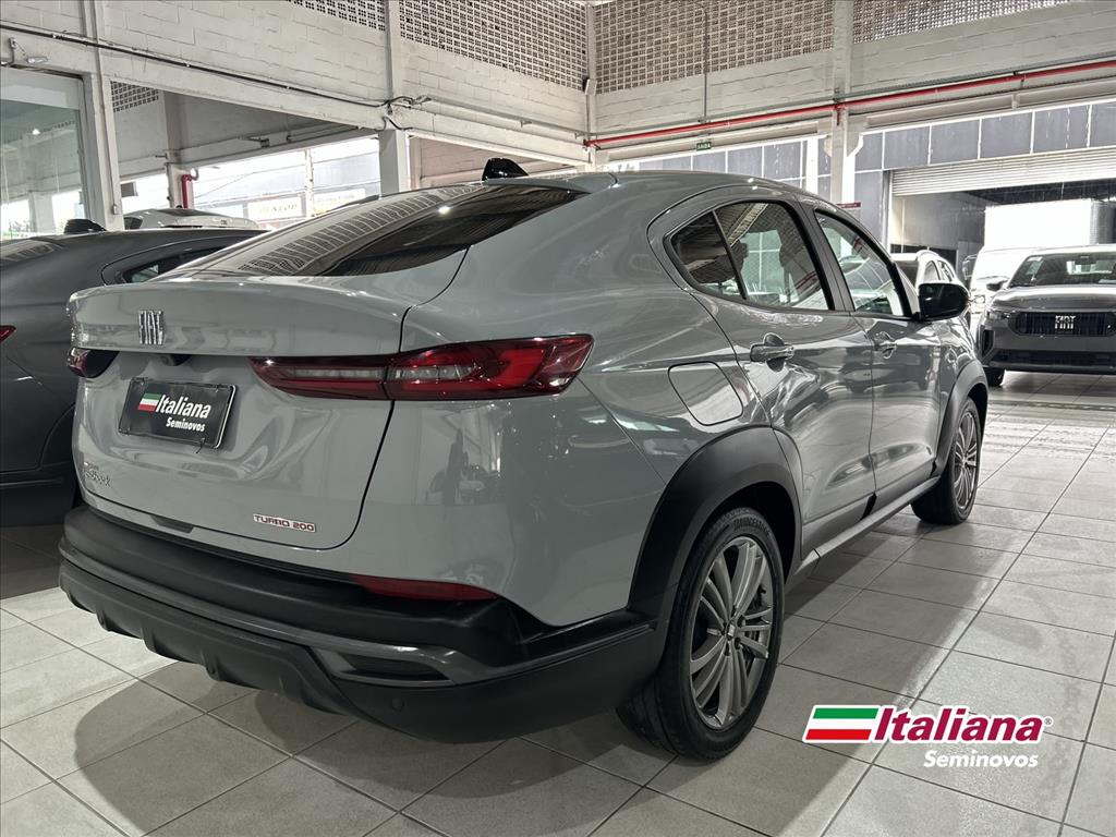FASTBACK 1.0 TURBO 200 FLEX CVT3