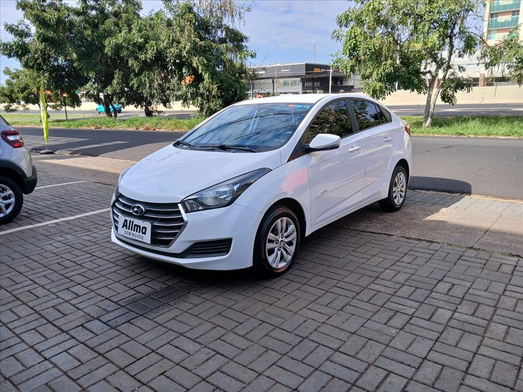 HB20S 1.6 COMFORT PLUS 16V FLEX 4P AUTOMÁTICO0
