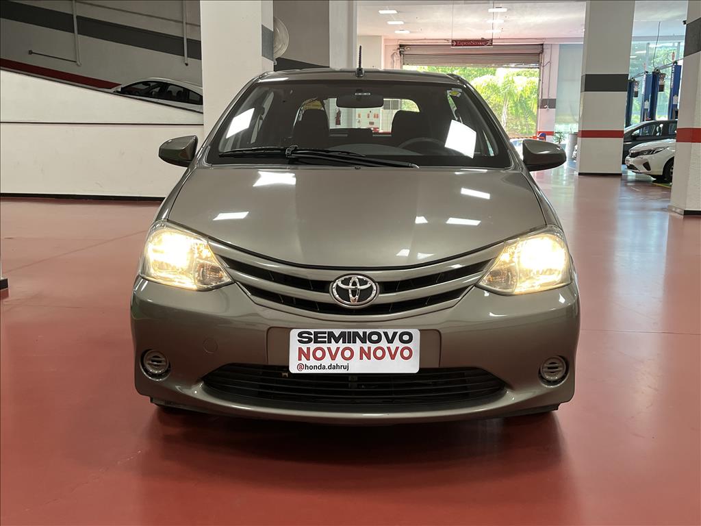 ETIOS 1.5 XS 16V FLEX 4P AUTOMÁTICO1
