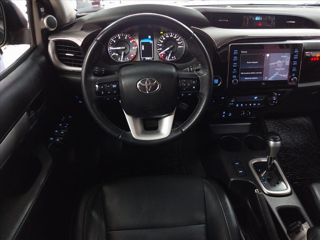 HILUX 2.8 D-4D TURBO DIESEL CD SRX 4X4 AUTOMÁTICO