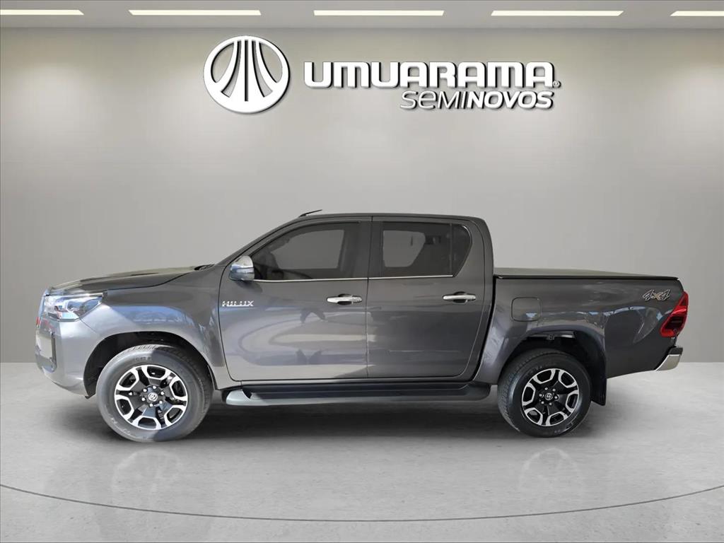 HILUX 2.8 D-4D TURBO DIESEL CD SRX 4X4 AUTOMÁTICO6
