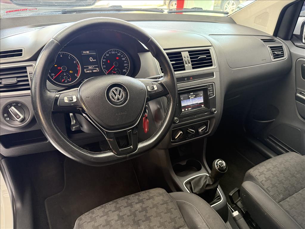 Volkswagen Fox - 1.6 MSI COMFORTLINE 8V FLEX 4P MANUAL