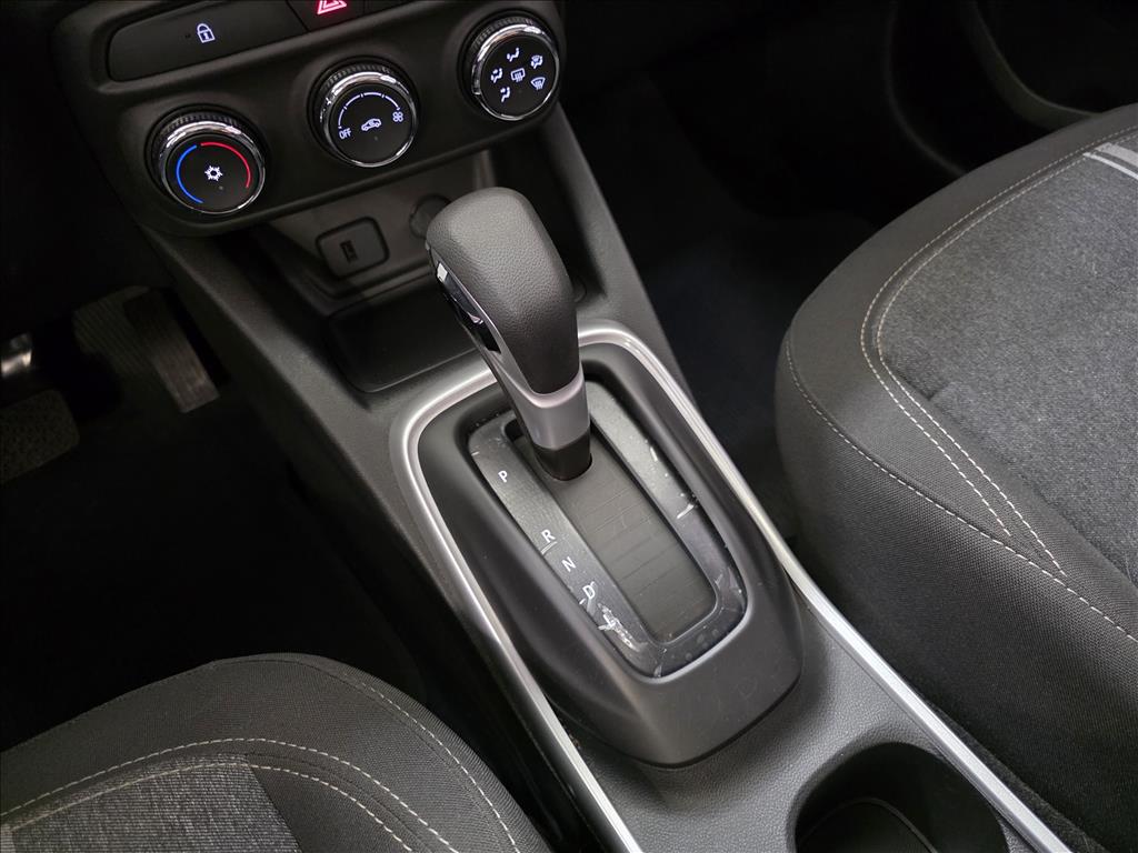 TRACKER 1.0 TURBO FLEX LT AUTOMÁTICO11