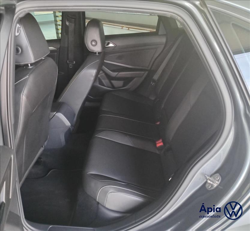 JETTA 1.4 250 TSI TOTAL FLEX R-LINE TIPTRONIC