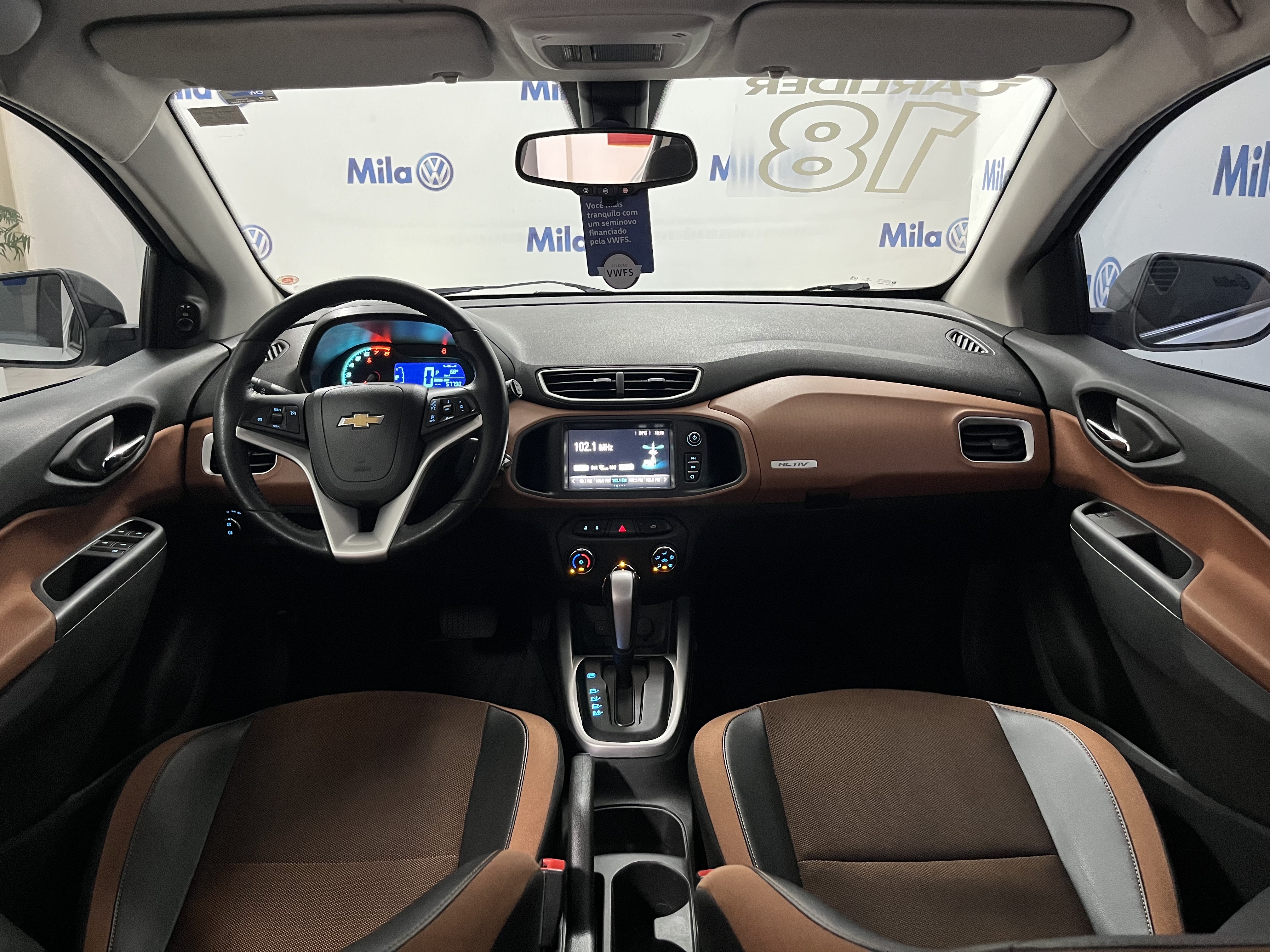 ONIX 1.4 MPFI ACTIV 8V FLEX 4P AUTOMÁTICO9