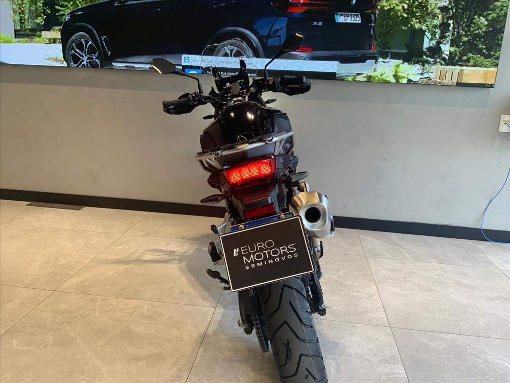 BMW Motorrad-F-800 GS PLUS