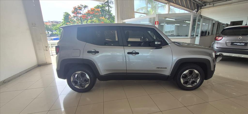 RENEGADE 1.8 16V FLEX 4P AUTOMÁTICO3