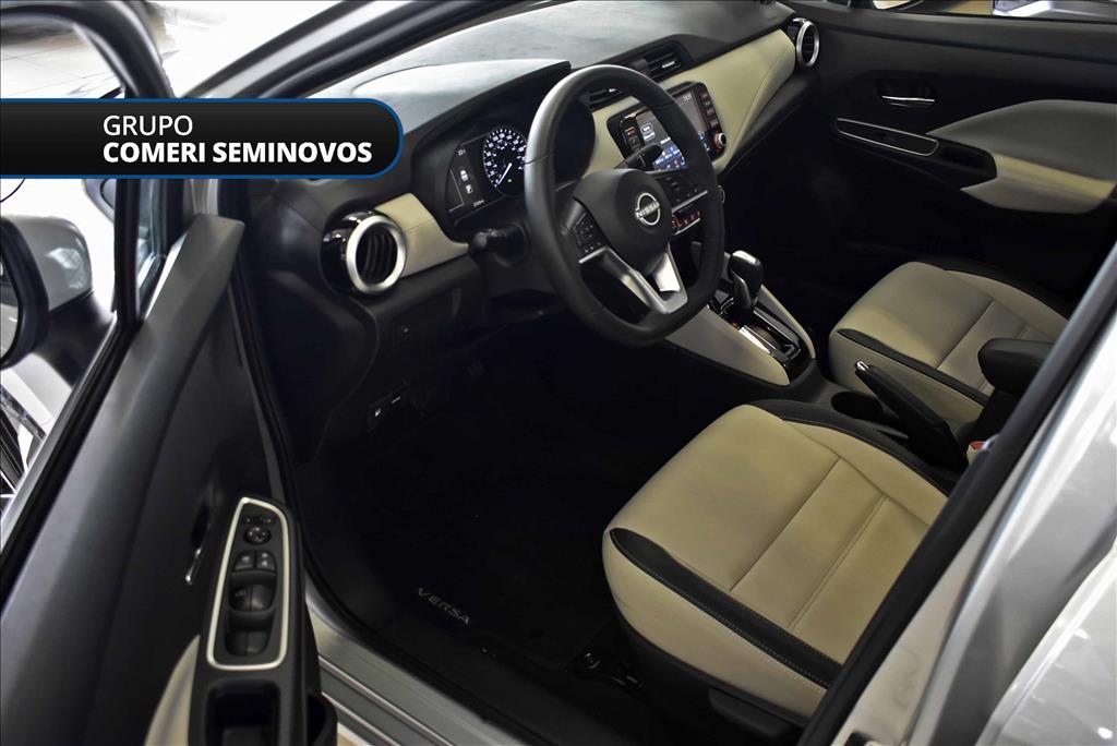 VERSA 1.6 16V FLEX EXCLUSIVE XTRONIC