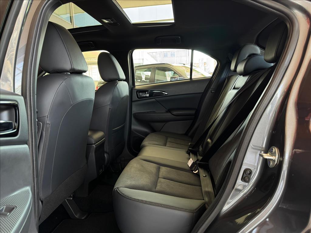 Mitsubishi-ECLIPSE CROSS-1.5 MIVEC TURBO GASOLINA HPE-S BLACK S-AWC CVT