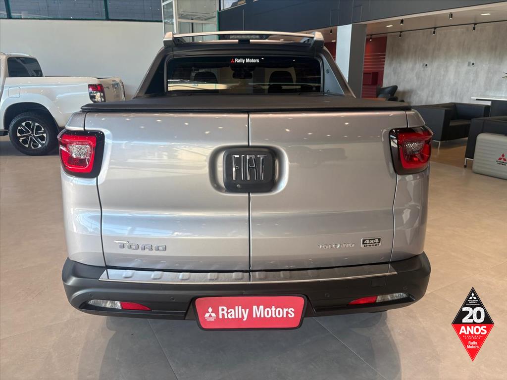 Fiat-TORO-1.3 TURBO 270 FLEX VOLCANO AT6