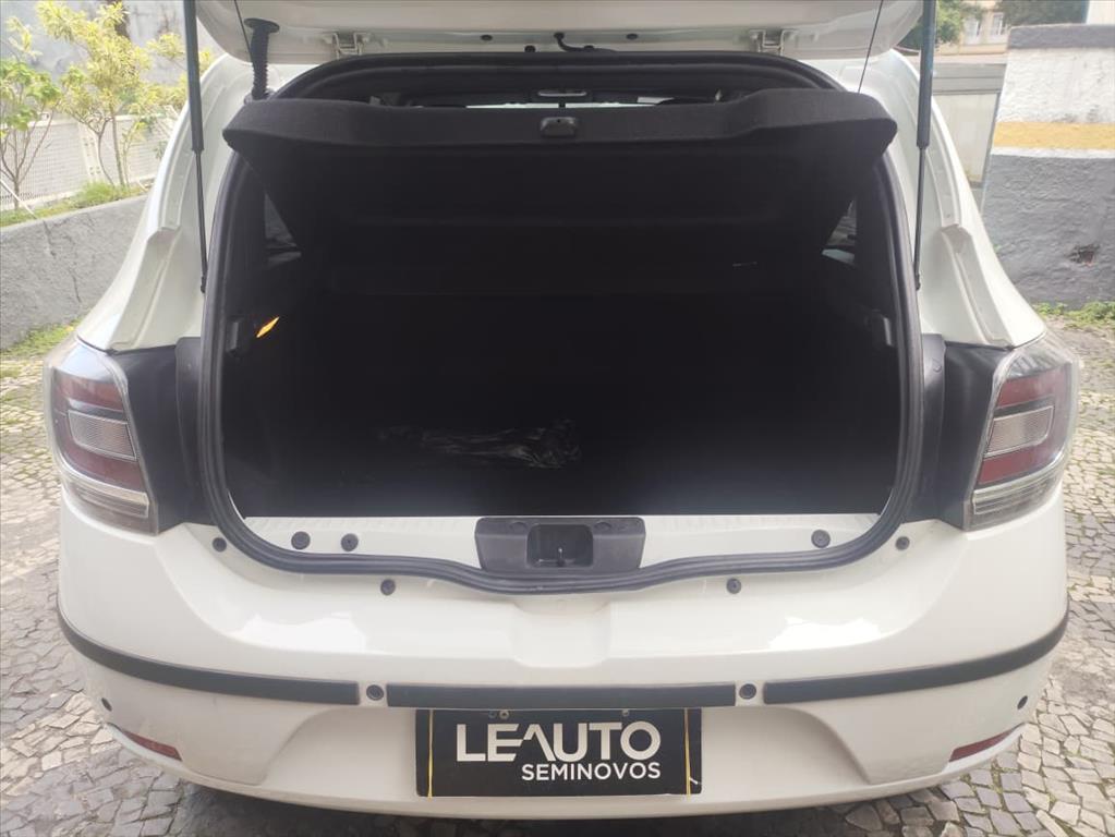 SANDERO 1.0 12V SCE FLEX VIBE MANUAL10