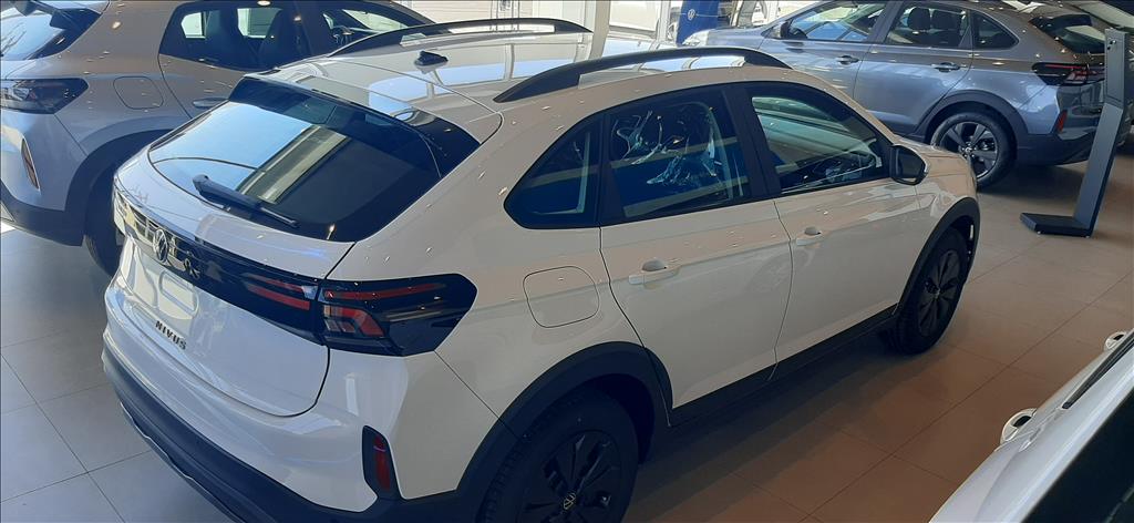 NIVUS 1.0 200 TSI TOTAL FLEX COMFORTLINE AUTOMÁTICO6