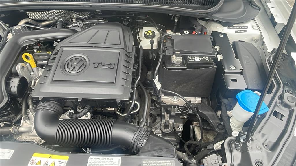 NIVUS 1.0 200 TSI TOTAL FLEX HIGHLINE AUTOMÁTICO17