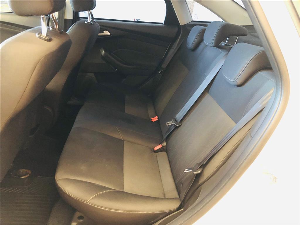 FOCUS 2.0 SE FASTBACK 16V FLEX 4P POWERSHIFT8