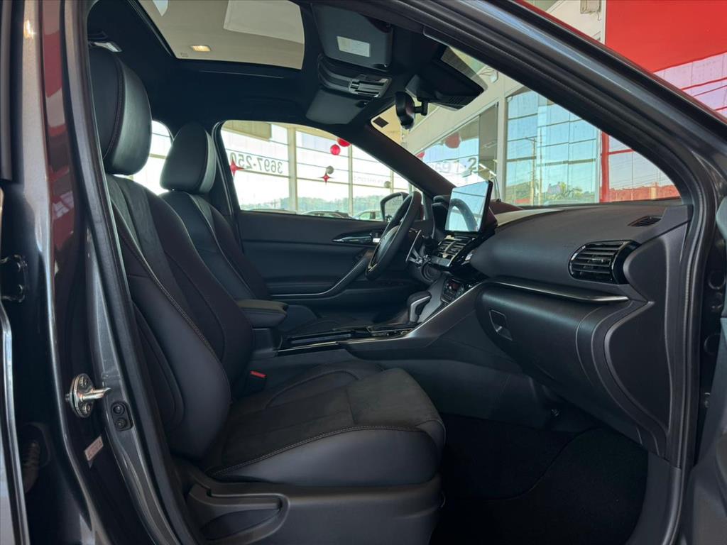 Mitsubishi-ECLIPSE CROSS-1.5 MIVEC TURBO GASOLINA HPE-S BLACK S-AWC CVT