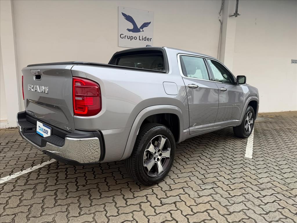RAMPAGE 2.2 TURBO DIESEL LARAMIE 4X4 AUTOMÁTICO11