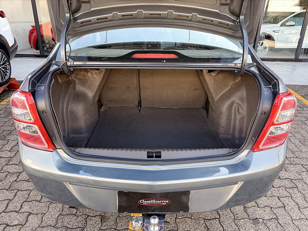 Chevrolet Cobalt - 1.8 MPFI LT 8V FLEX 4P MANUAL