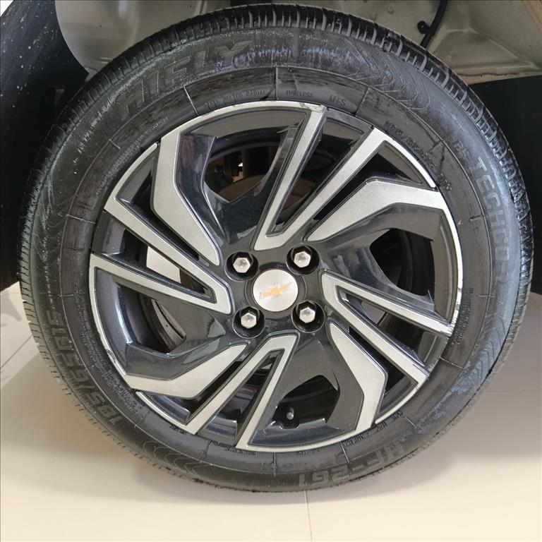 ONIX PLUS 1.0 TURBO FLEX LT AUTOMÁTICO11