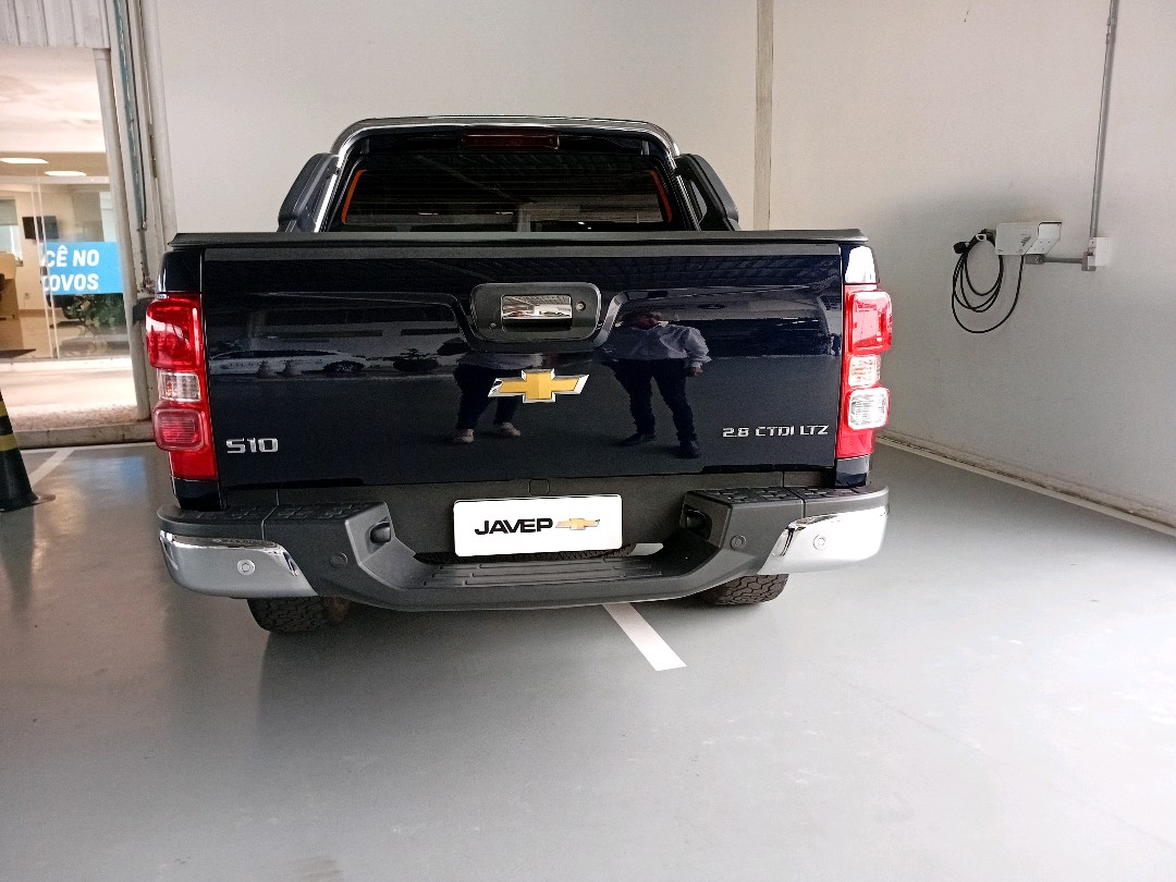 GM - Chevrolet-S10-2.8 16V TURBO DIESEL LTZ CD 4X4 AUTOMÁTICO