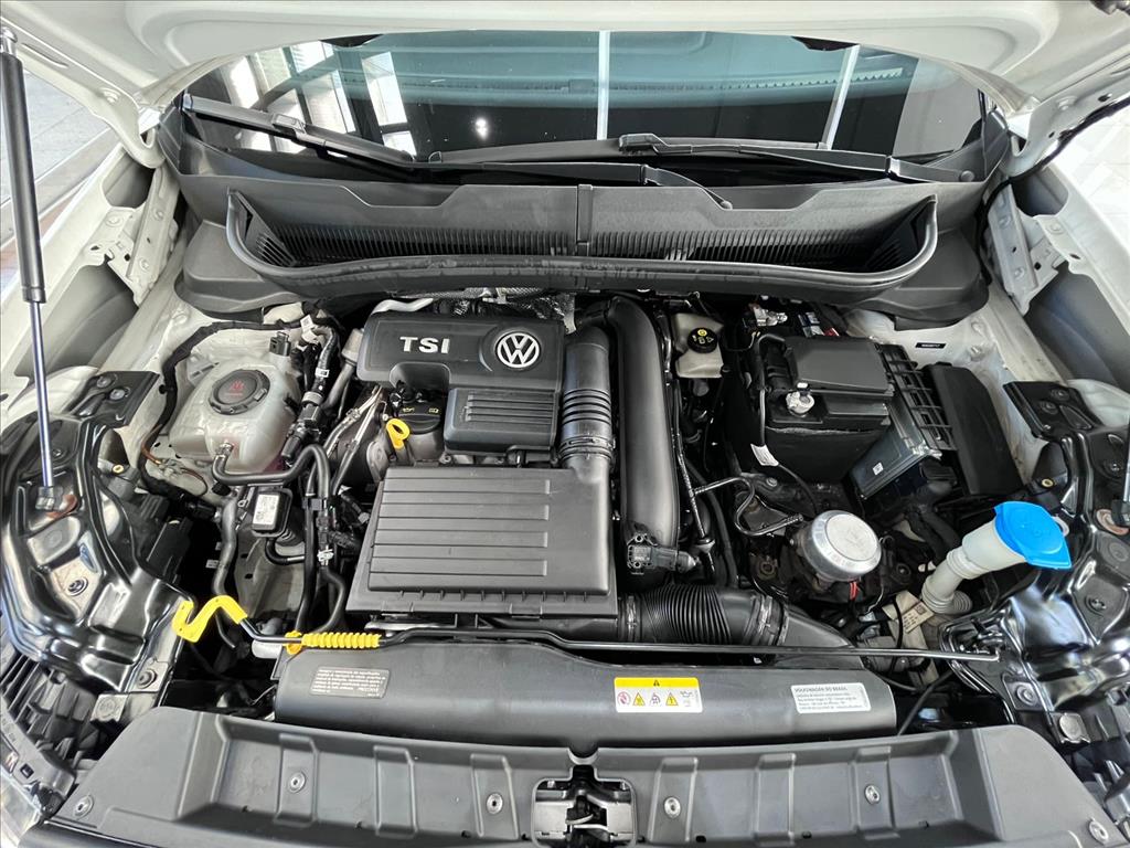 VW - Volkswagen-T-CROSS-1.4 250 TSI TOTAL FLEX HIGHLINE AUTOMÁTICO