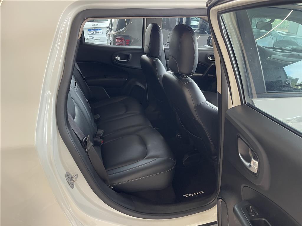 TORO 1.8 16V EVO FLEX FREEDOM AT611