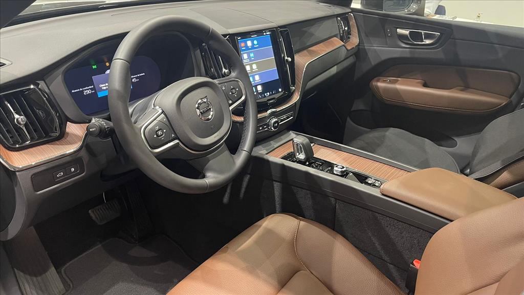 XC60 2.0 T8 RECHARGE PLUS AWD GEARTRONIC8