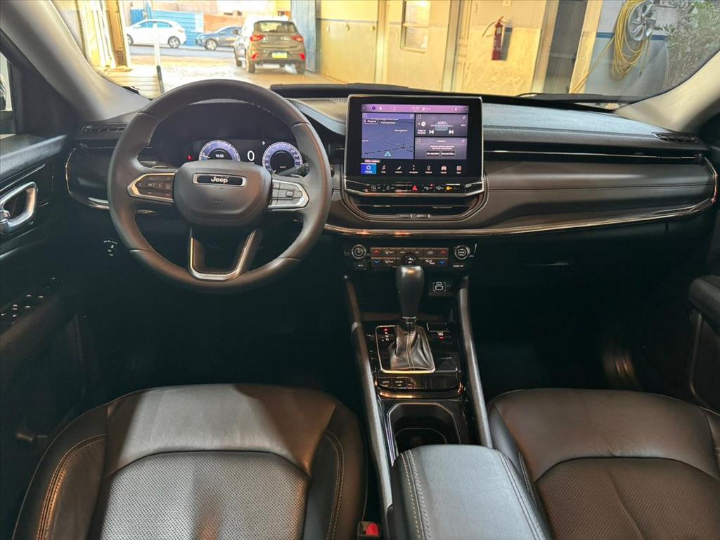Jeep-COMPASS-1.3 T270 TURBO FLEX LIMITED AT6