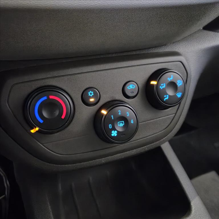 SPIN 1.8 LT 8V FLEX 4P MANUAL8