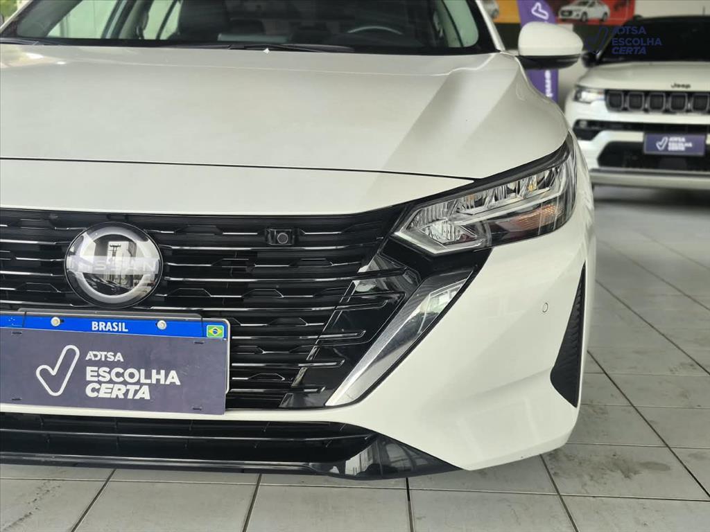 Nissan SENTRA 2025