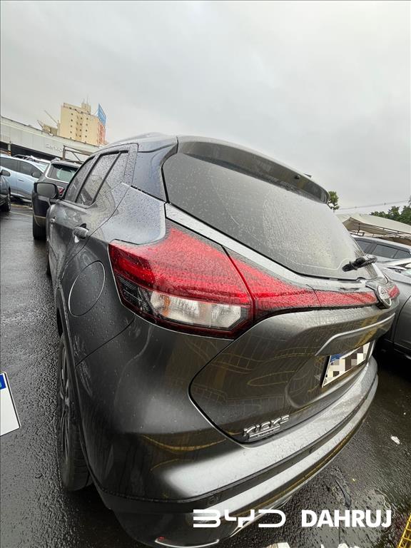 KICKS PLAY 1.6 16V FLEXSTART ADVANCE PLUS XTRONIC9