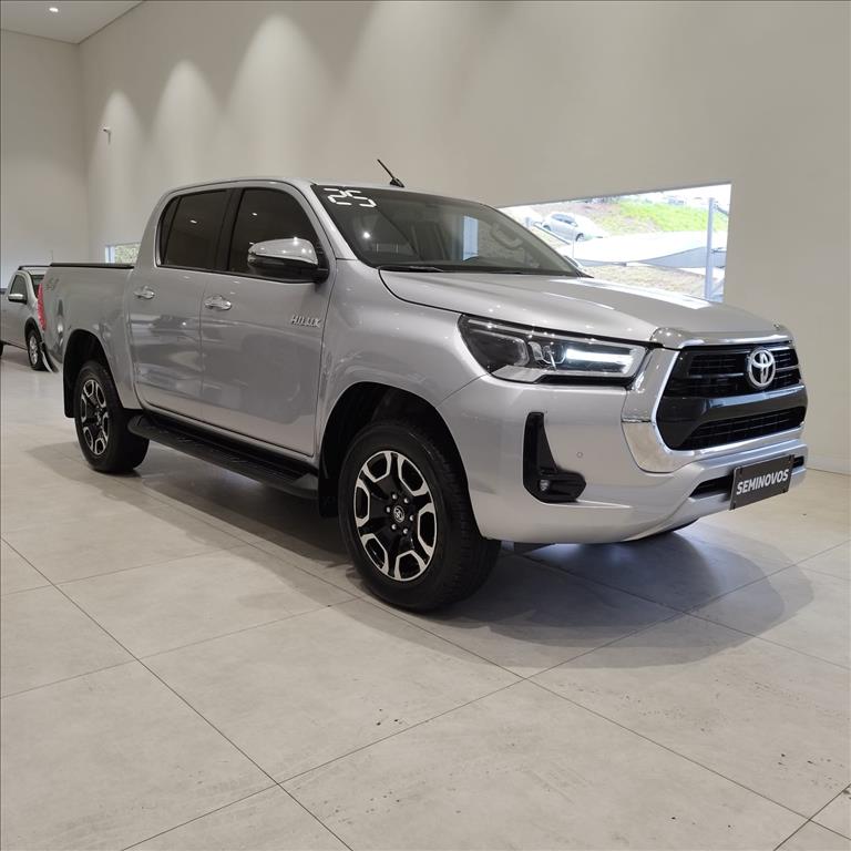 HILUX 2.8 D-4D TURBO DIESEL CD SRV 4X4 AUTOMÁTICO0